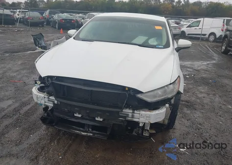 2018 Ford Fusion S z USA, uszkodzony, nr VIN 3FA6P0G78JR195720